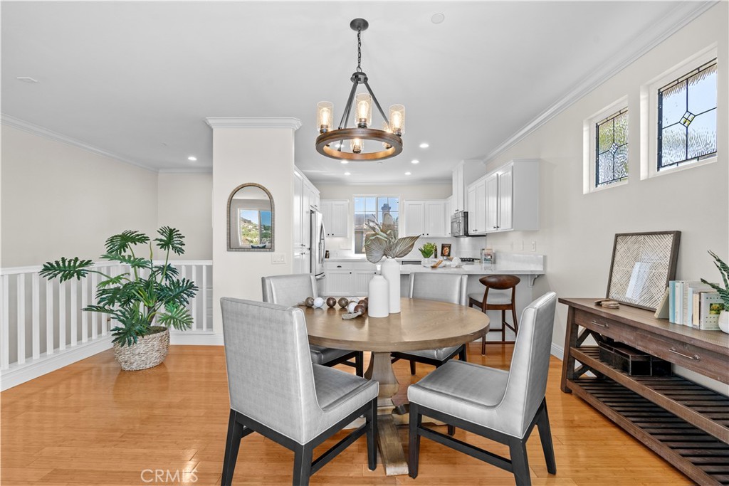 454 Camino Flora Vista