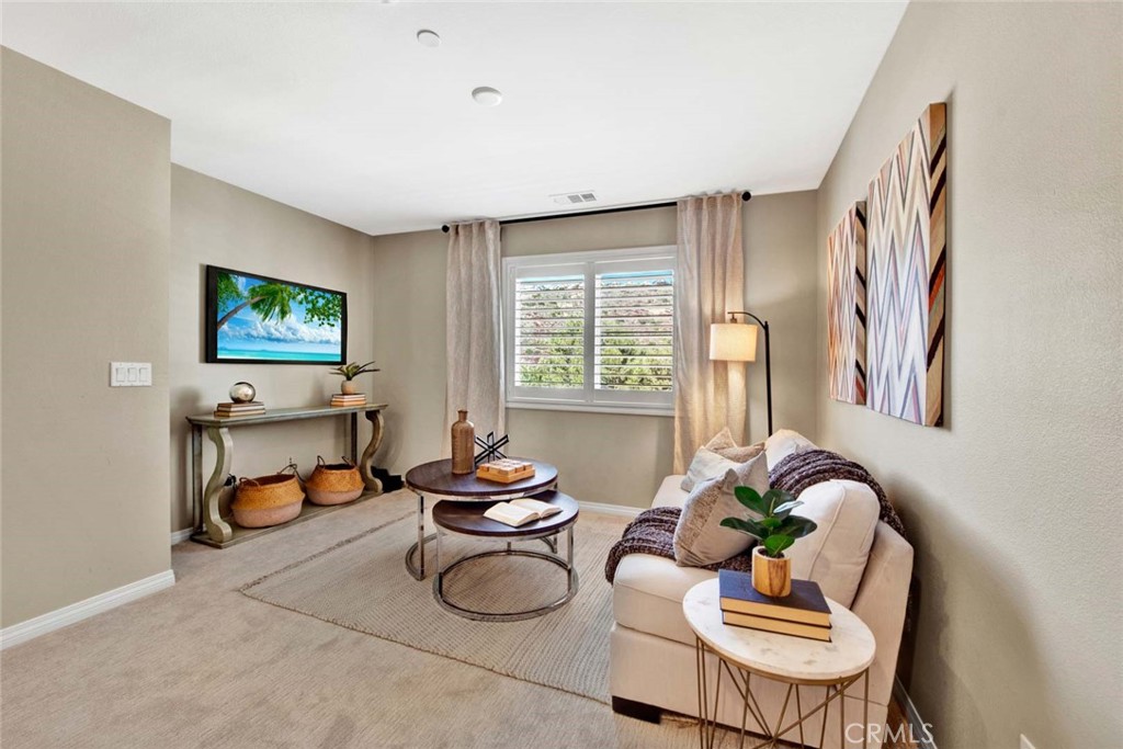 10385 Cresthaven Lane