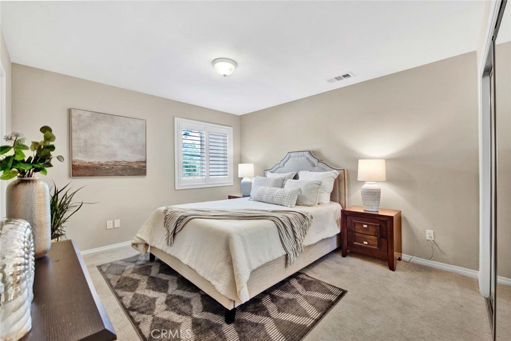 10385 Cresthaven Lane