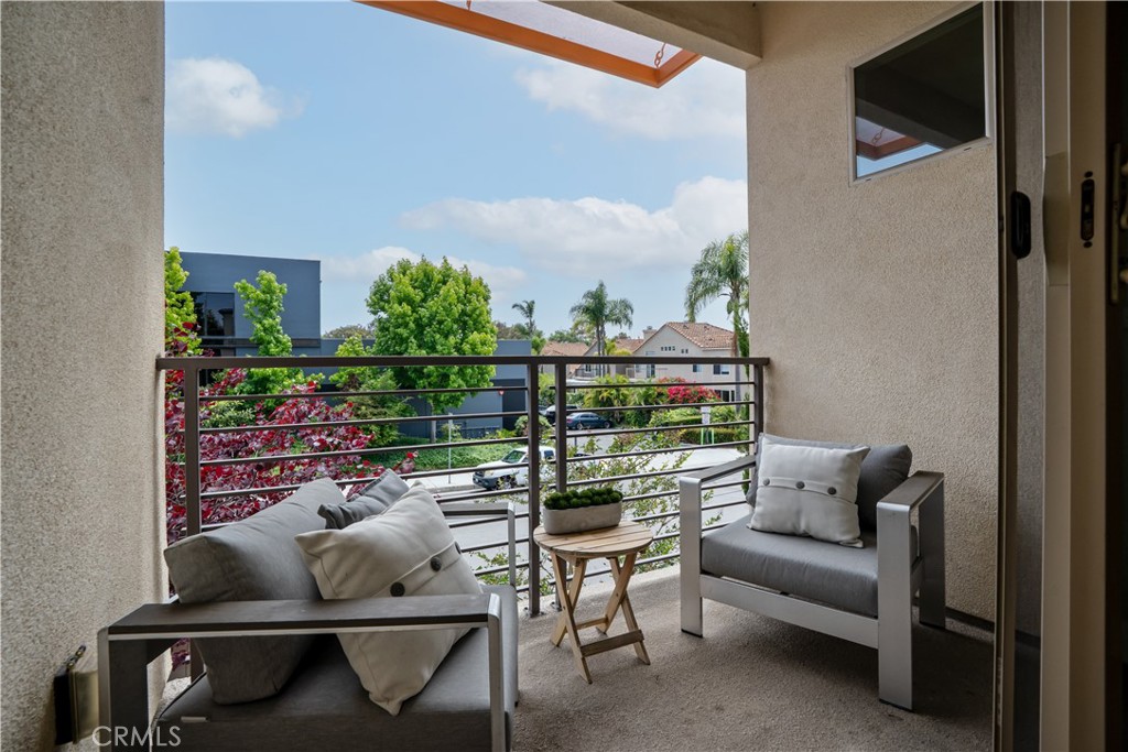 1800 Ocean Court