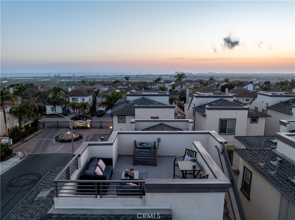 1800 Ocean Court