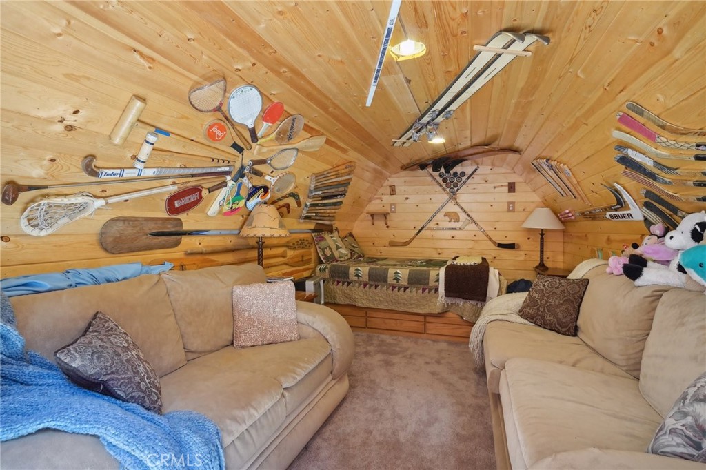 1009 Sugarloaf Boulevard