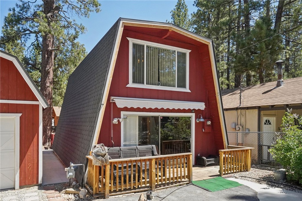 1009 Sugarloaf Boulevard