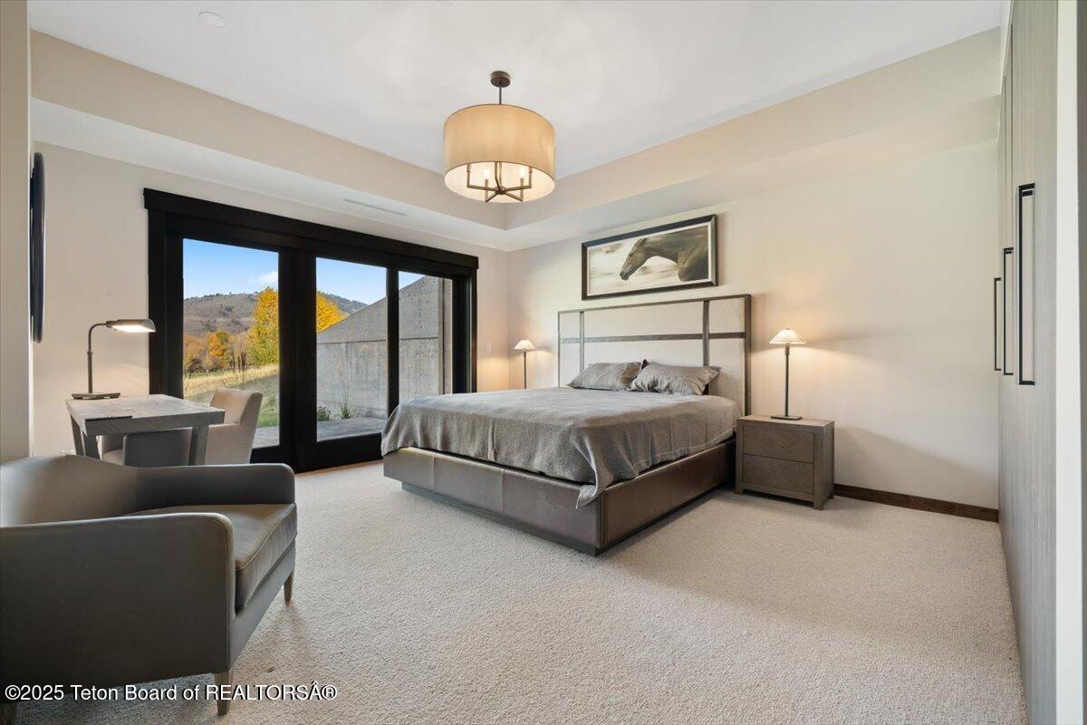 14125 DRAKE DRIVE