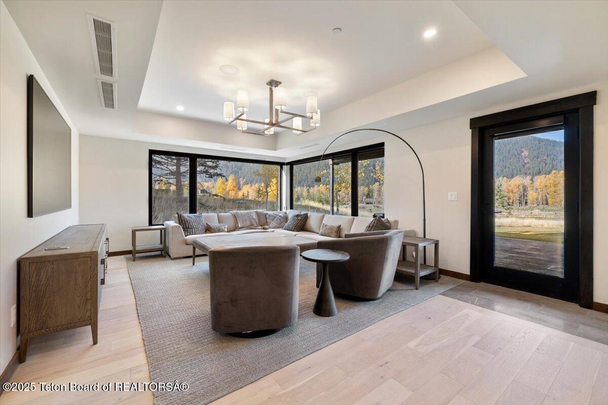 14125 DRAKE DRIVE