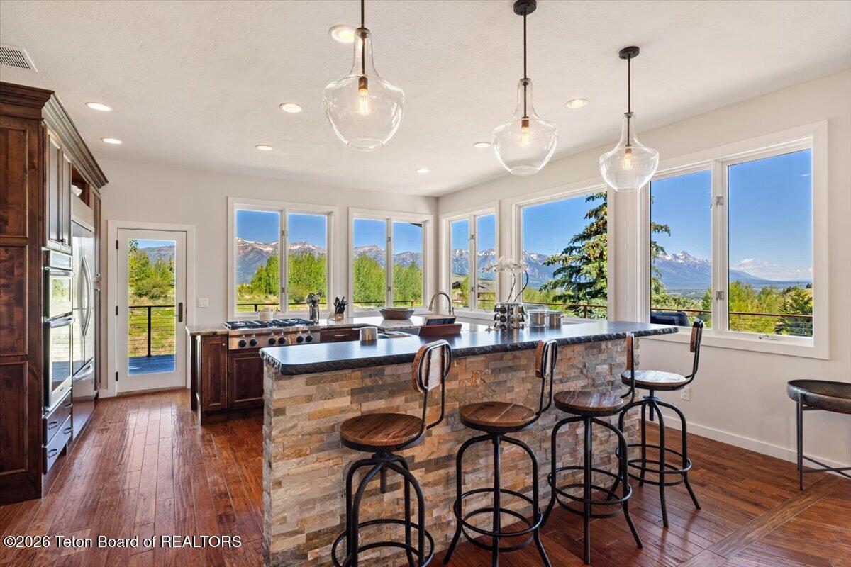 365 W CALLIOPE Drive