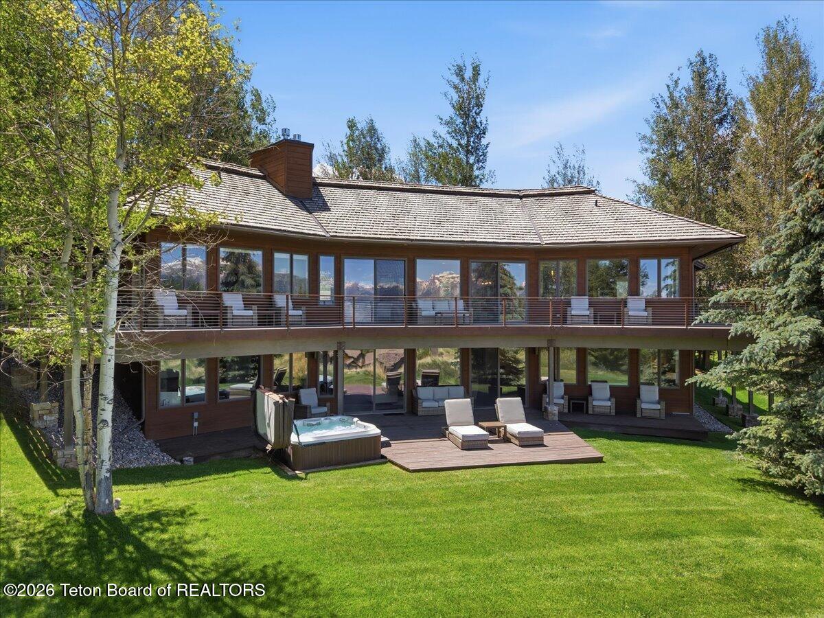 365 W CALLIOPE Drive