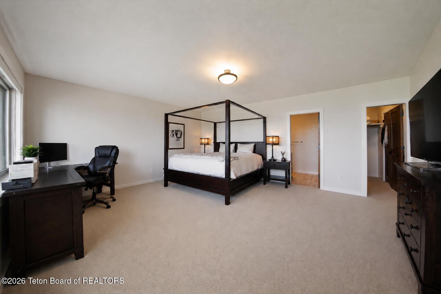 365 W CALLIOPE Drive