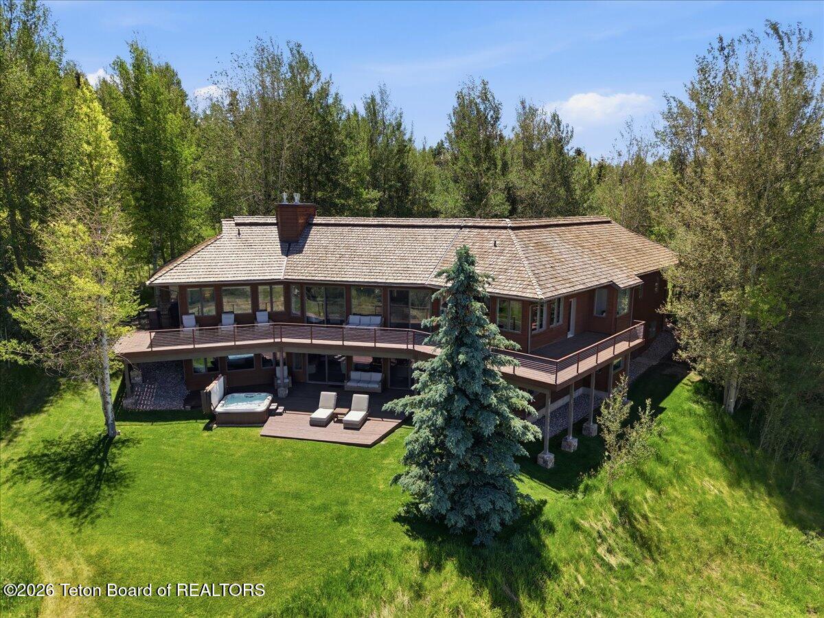 365 W CALLIOPE Drive