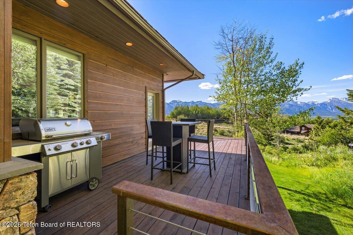 365 W CALLIOPE Drive