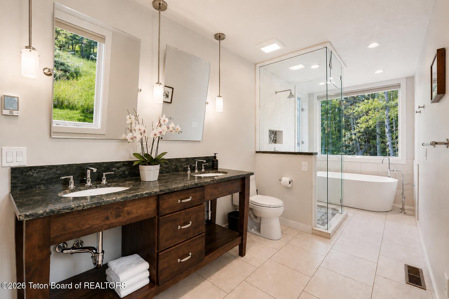 365 W CALLIOPE Drive