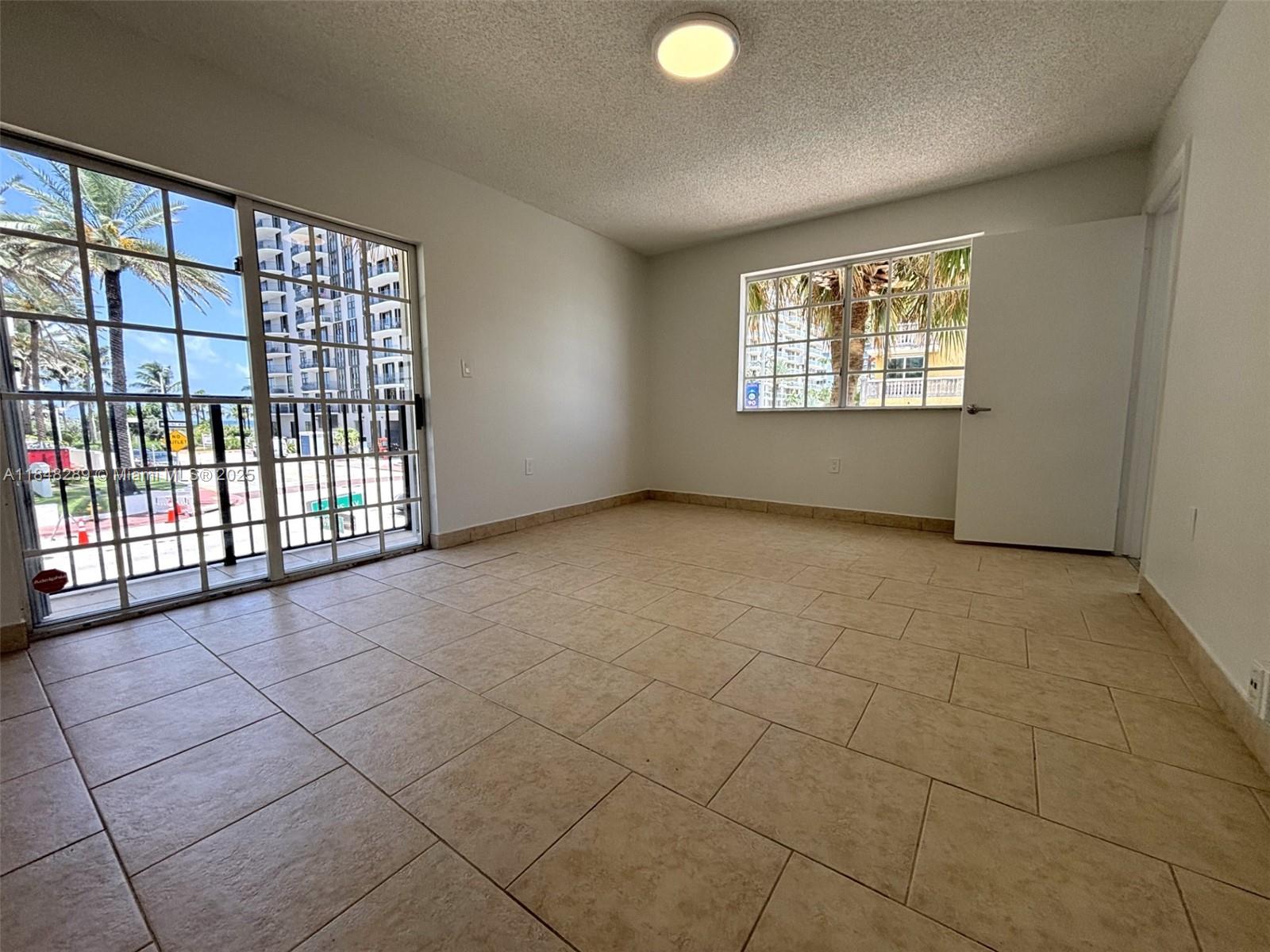 8900 Collins Ave # 204