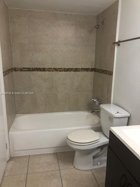 494 NW 165th St Rd # 203 Unit: C-203