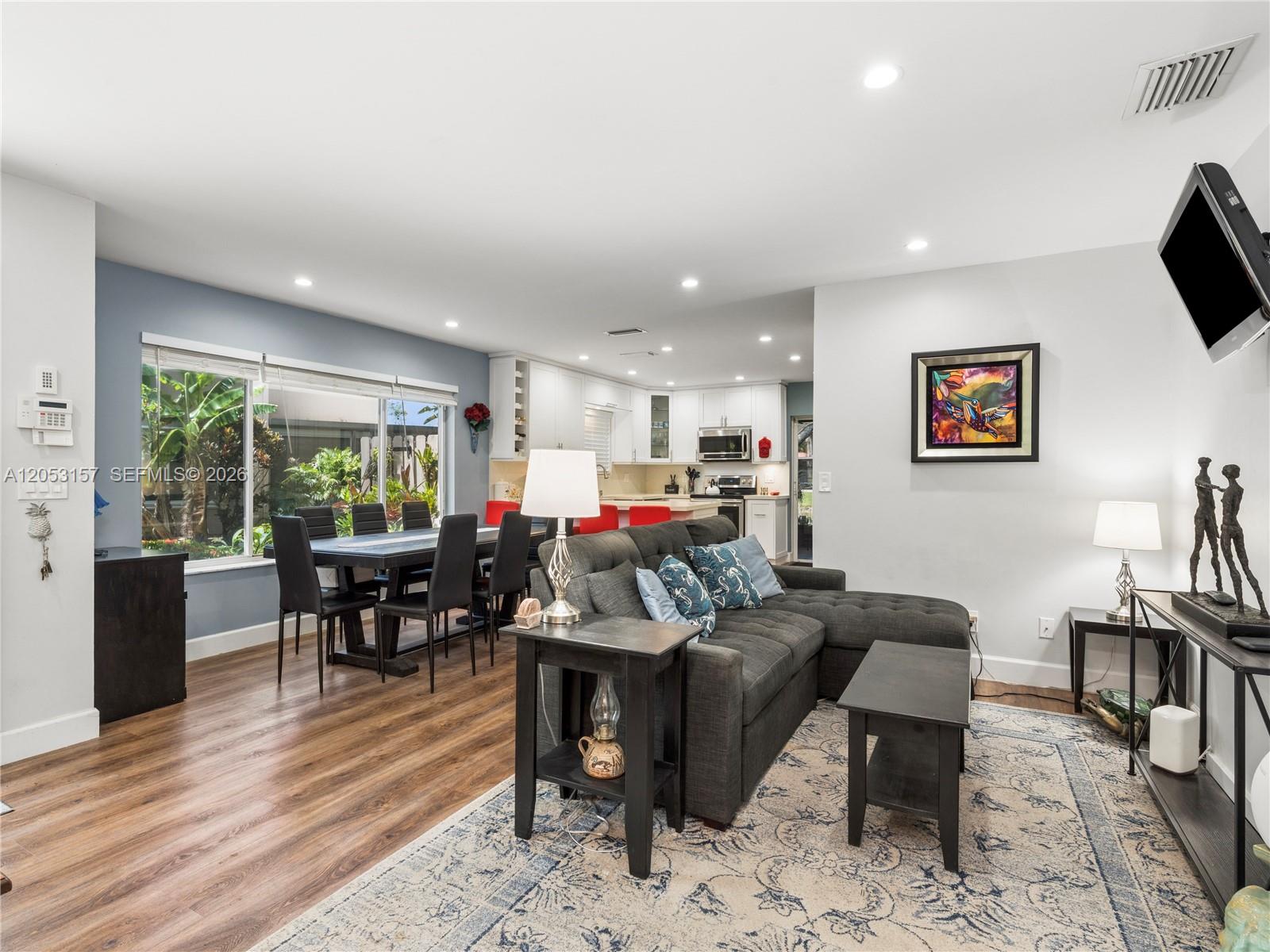 1707 SW 109th Ter