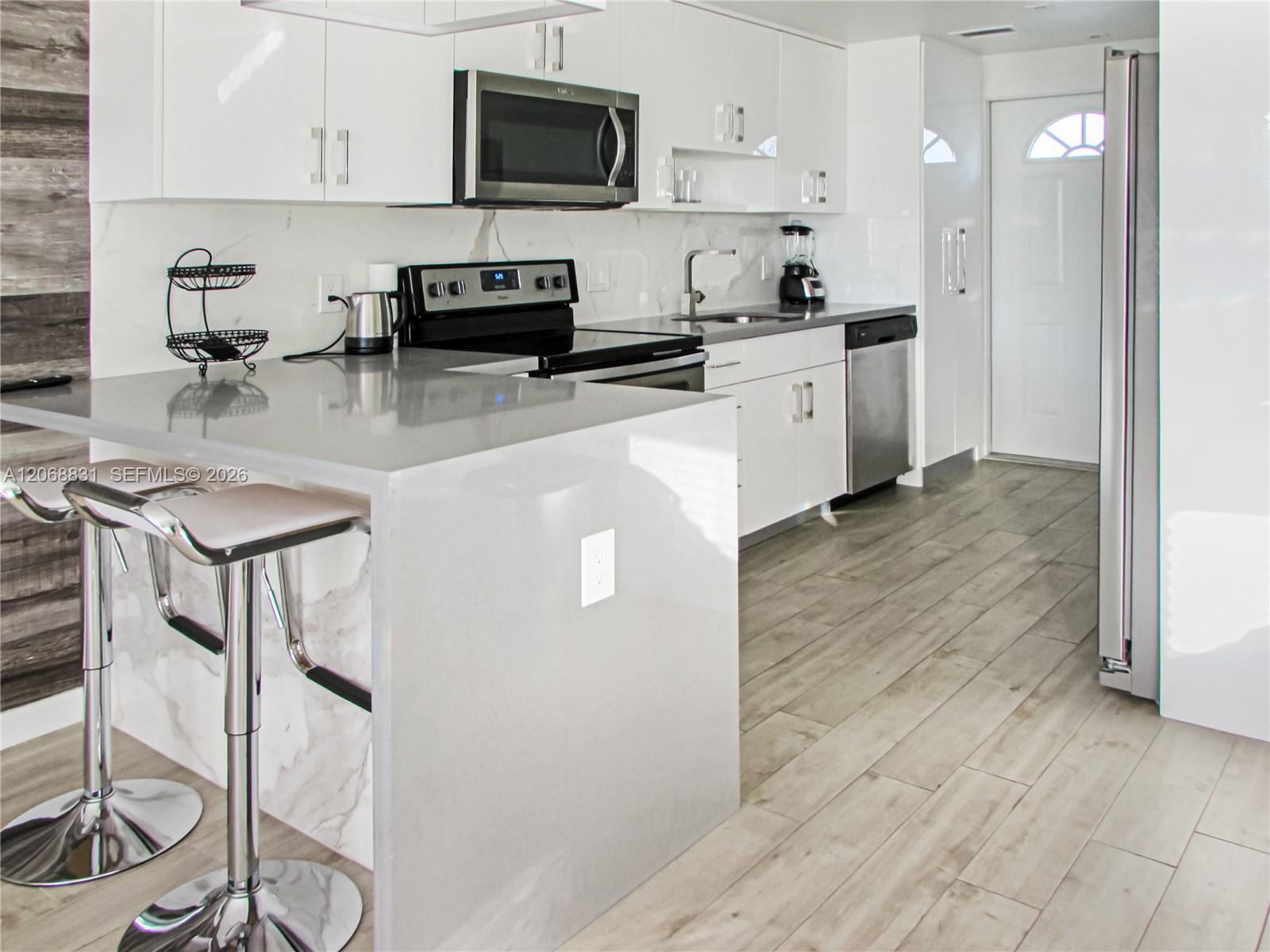 9220 Biscayne Blvd # 3