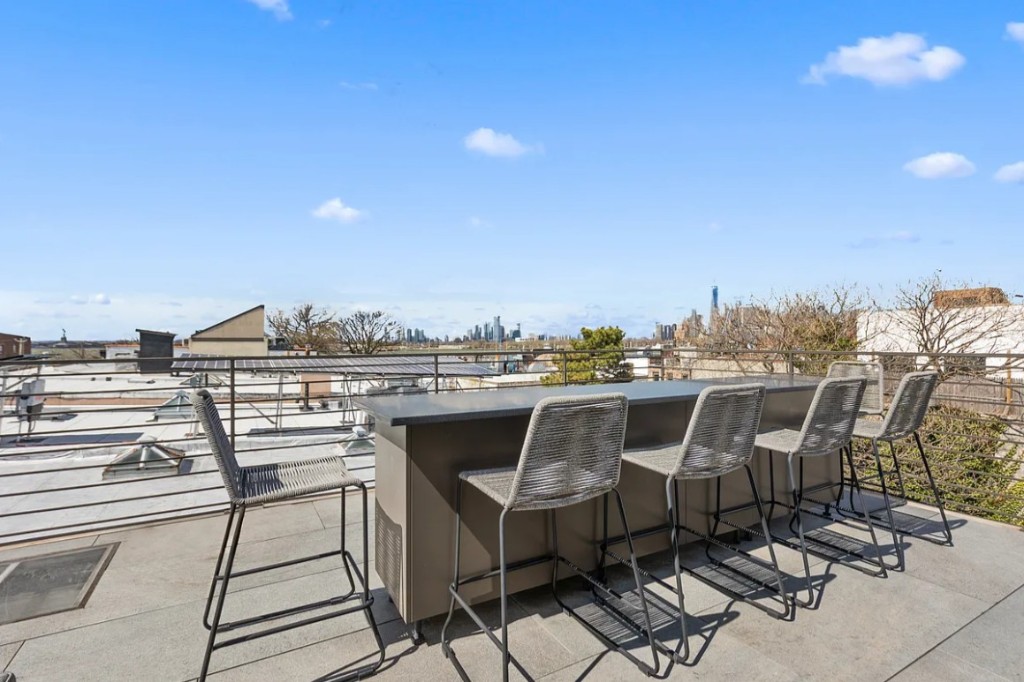 168 Coffey Street HOUSE