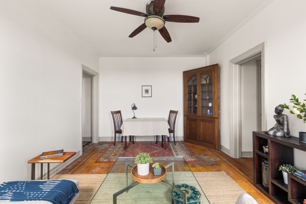 1710 Carroll Street F8