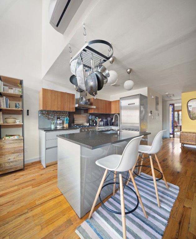 41 Wolcott Street