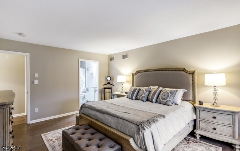 26 Woods Edge Rd C5.26