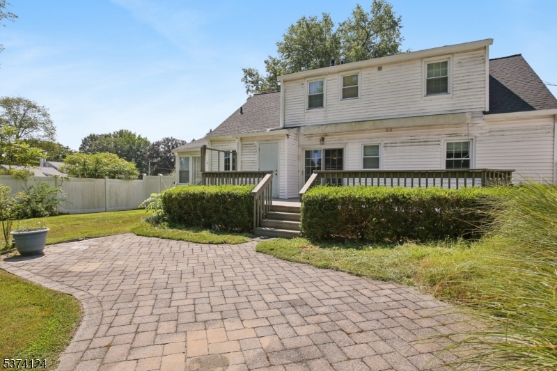 6 Dartford Rd