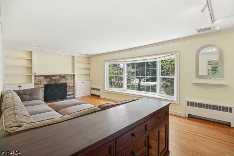 6 Dartford Rd