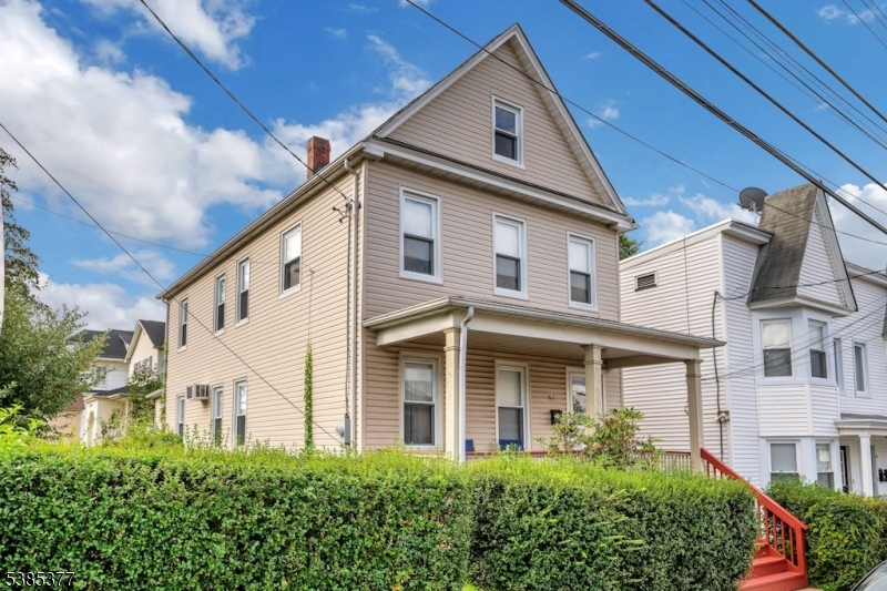 52 Central Ave