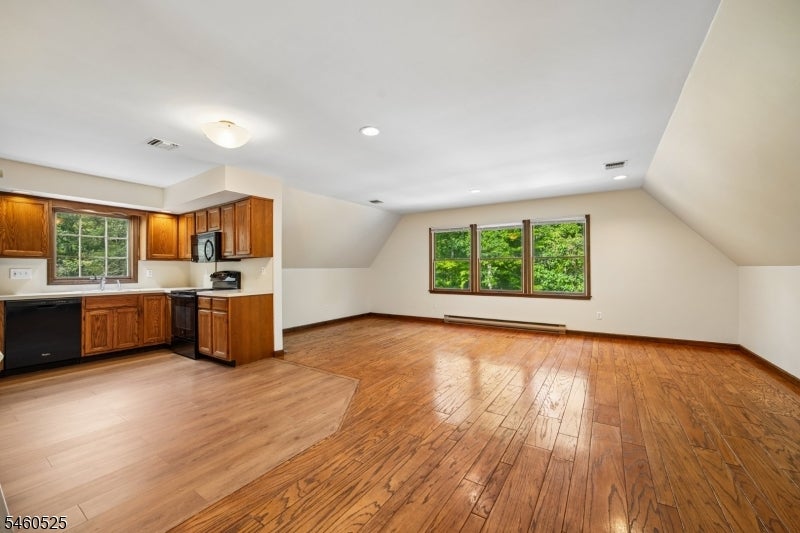 147 Kinnelon Rd