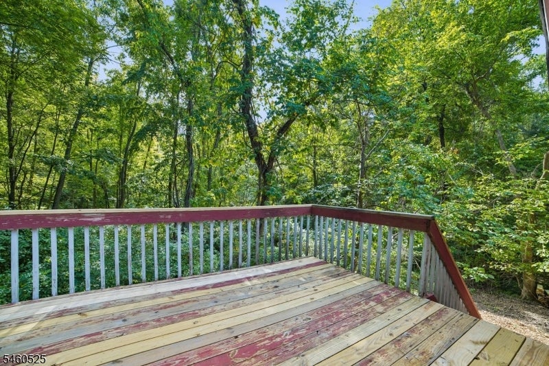 147 Kinnelon Rd