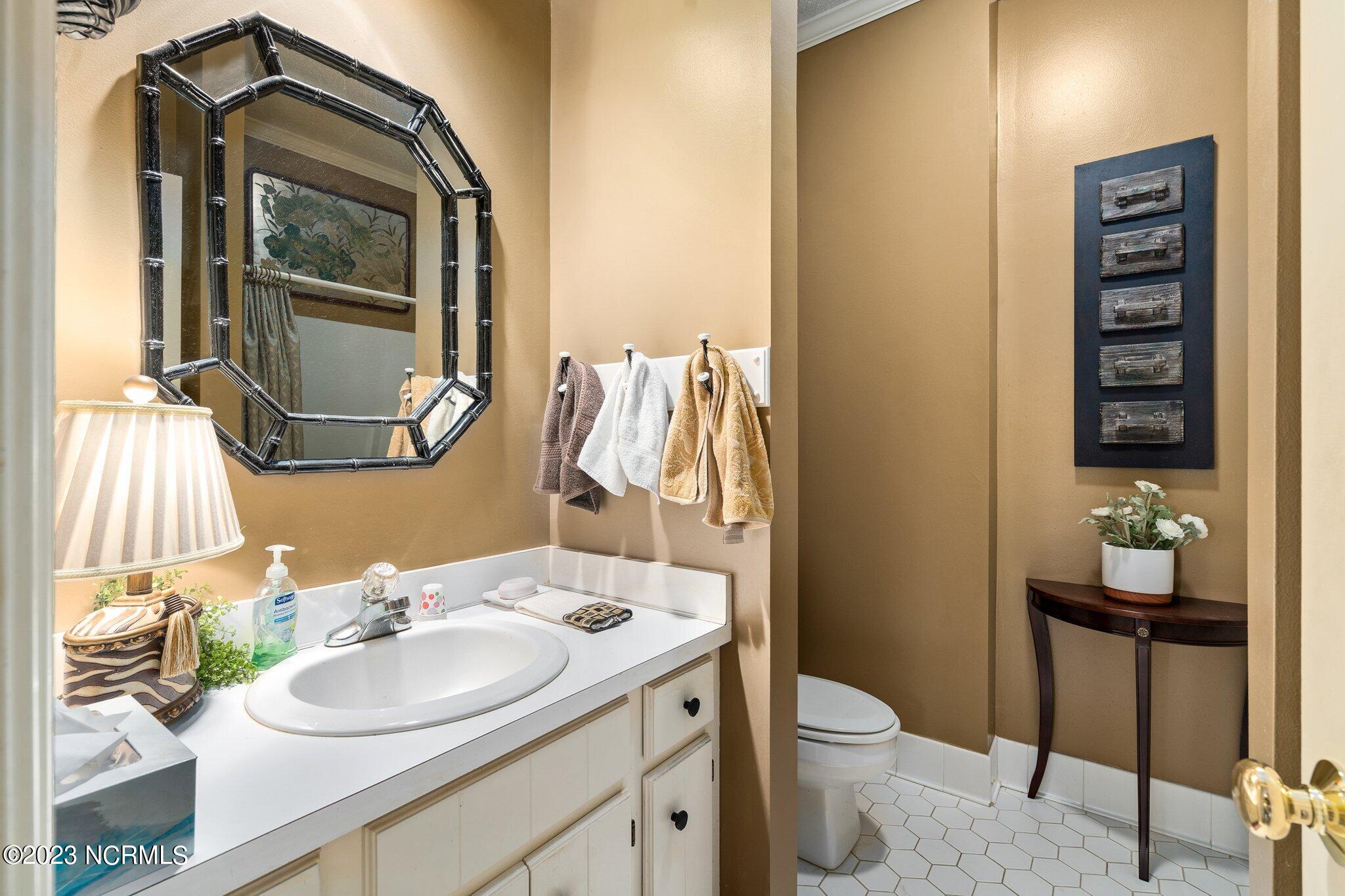 1100 Royal Ridge Drive