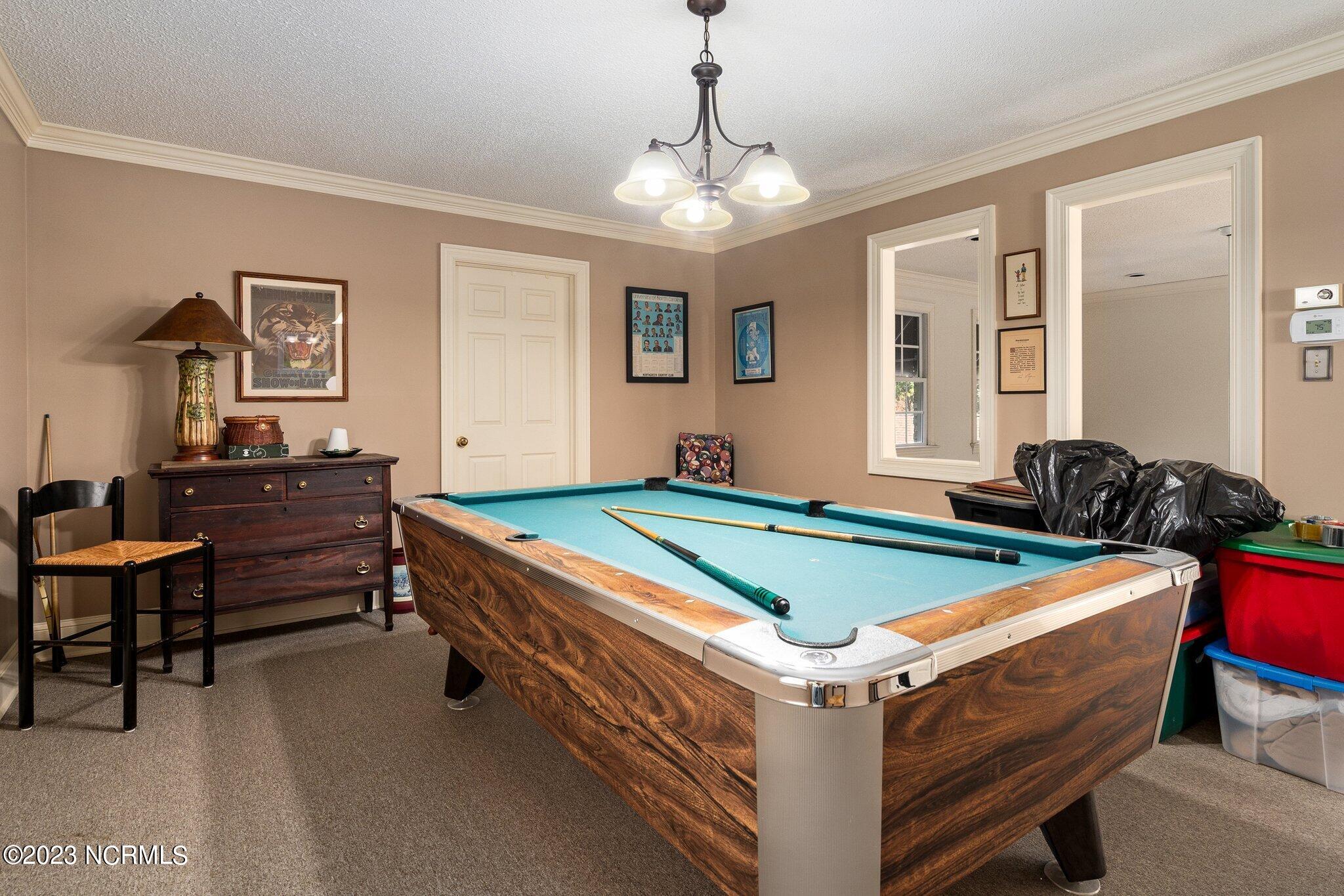 1100 Royal Ridge Drive