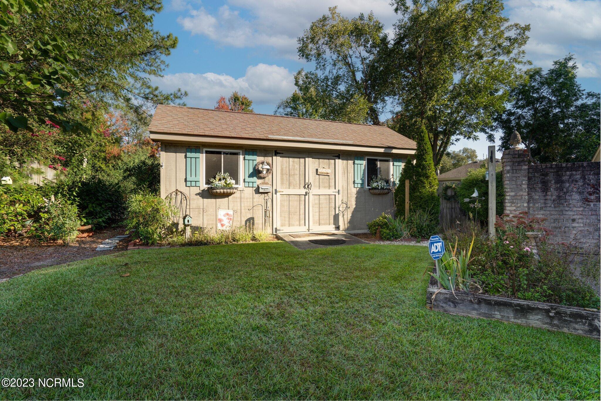 1100 Royal Ridge Drive