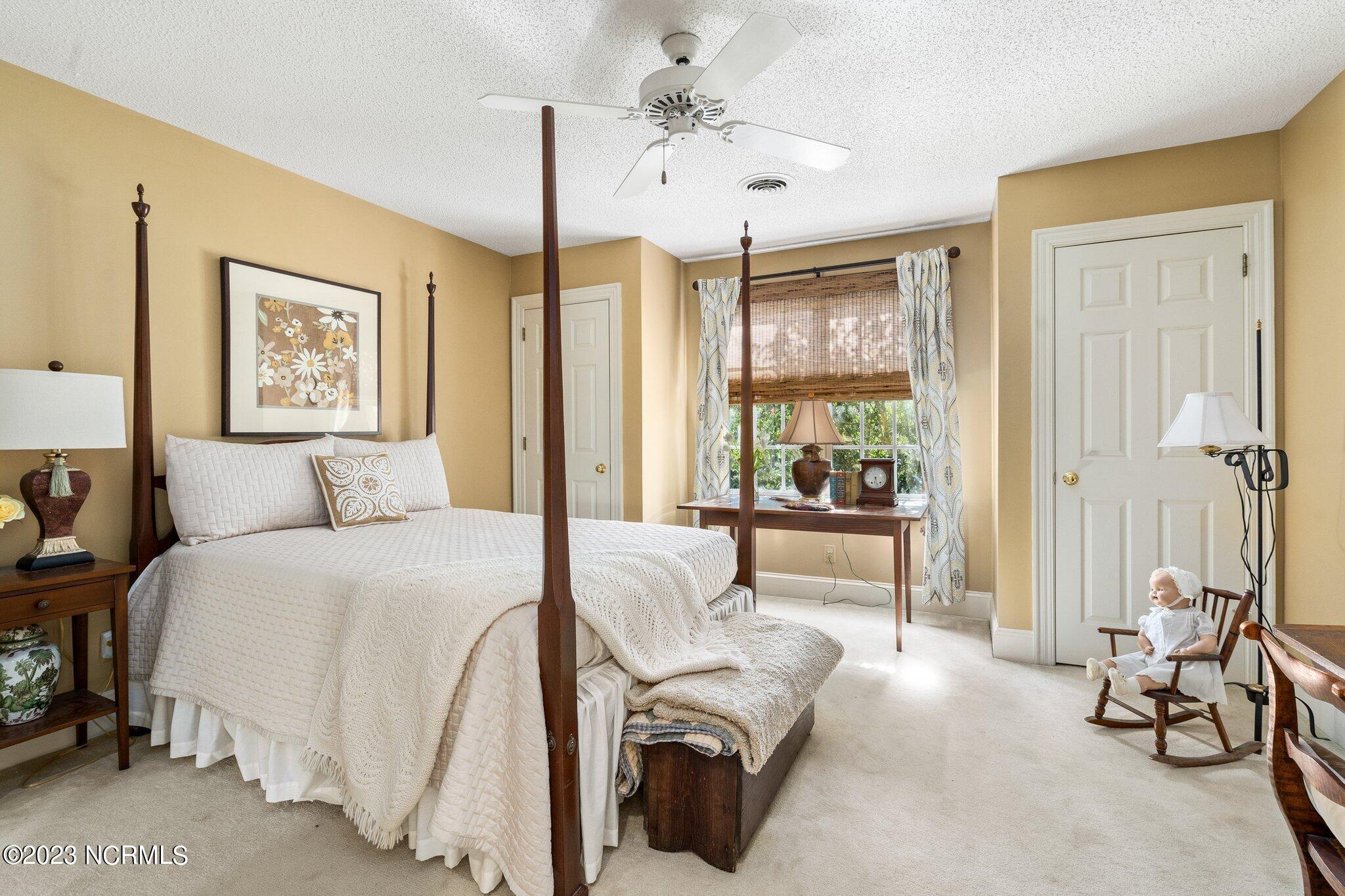 1100 Royal Ridge Drive