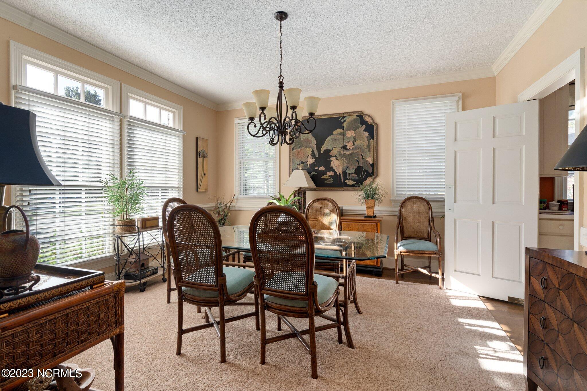 1100 Royal Ridge Drive