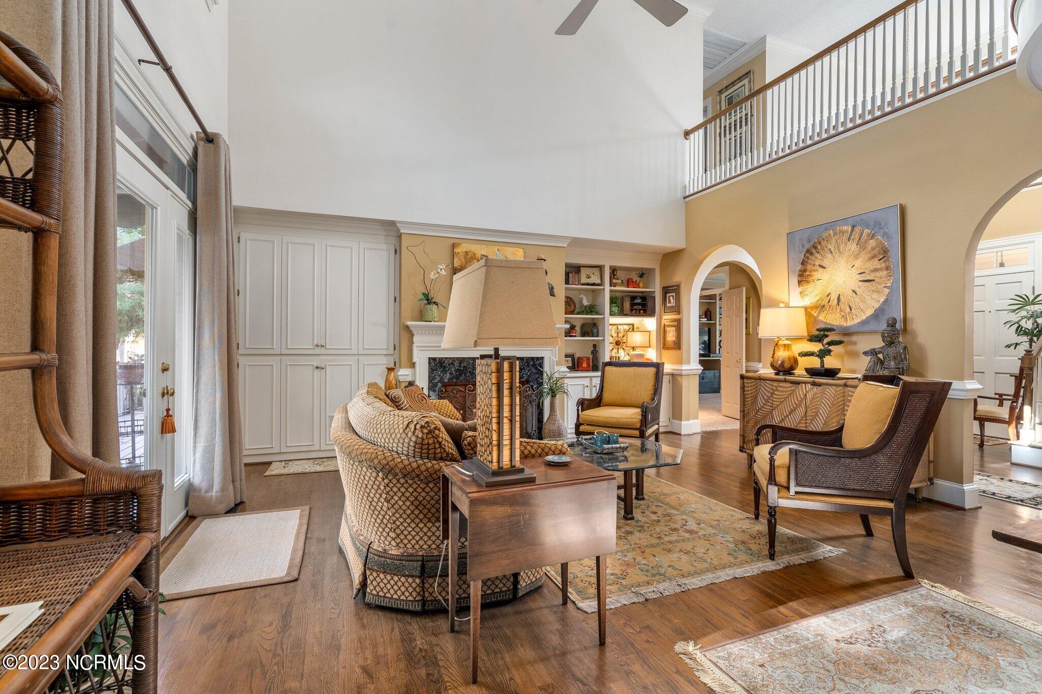 1100 Royal Ridge Drive