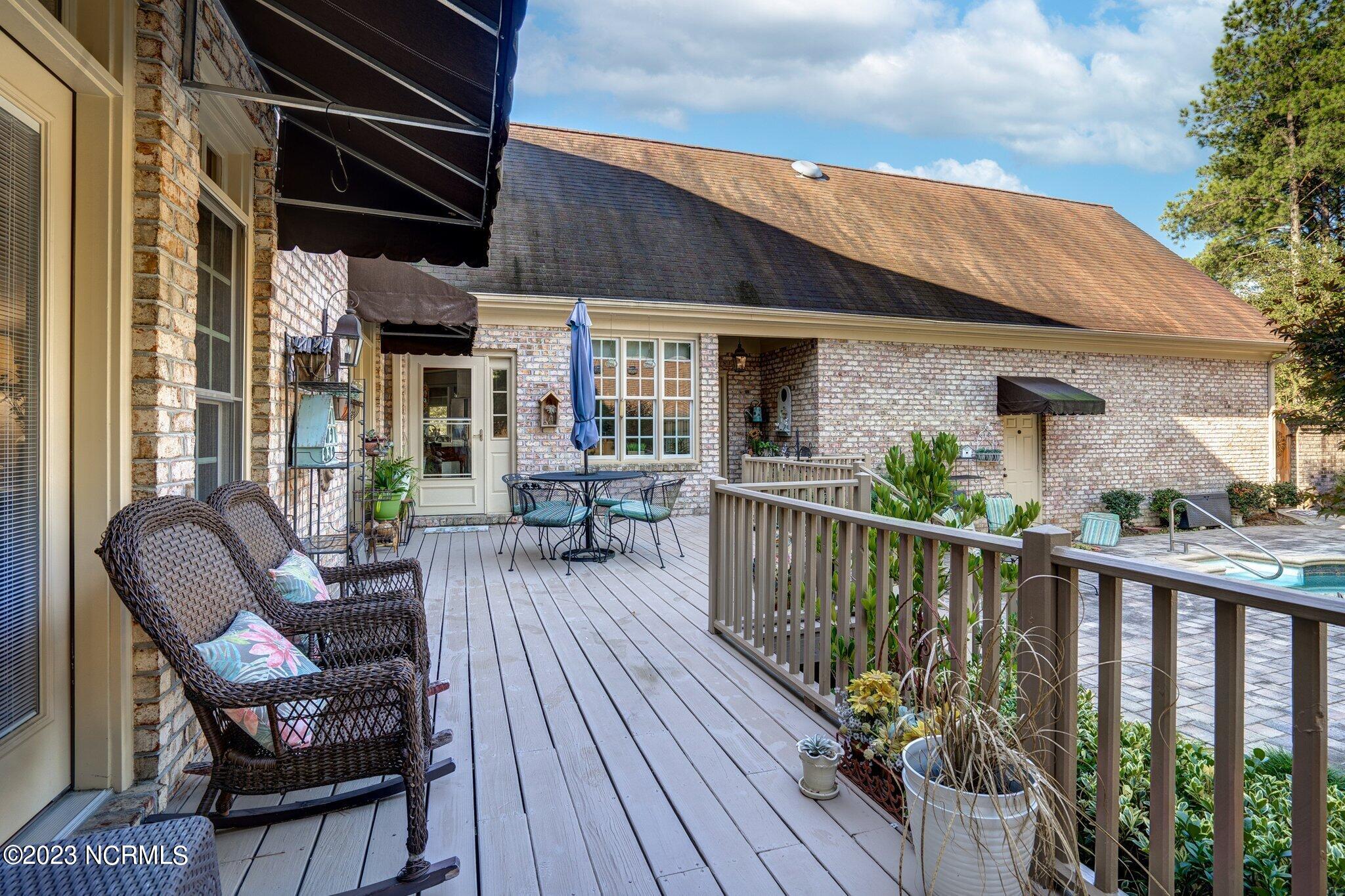 1100 Royal Ridge Drive