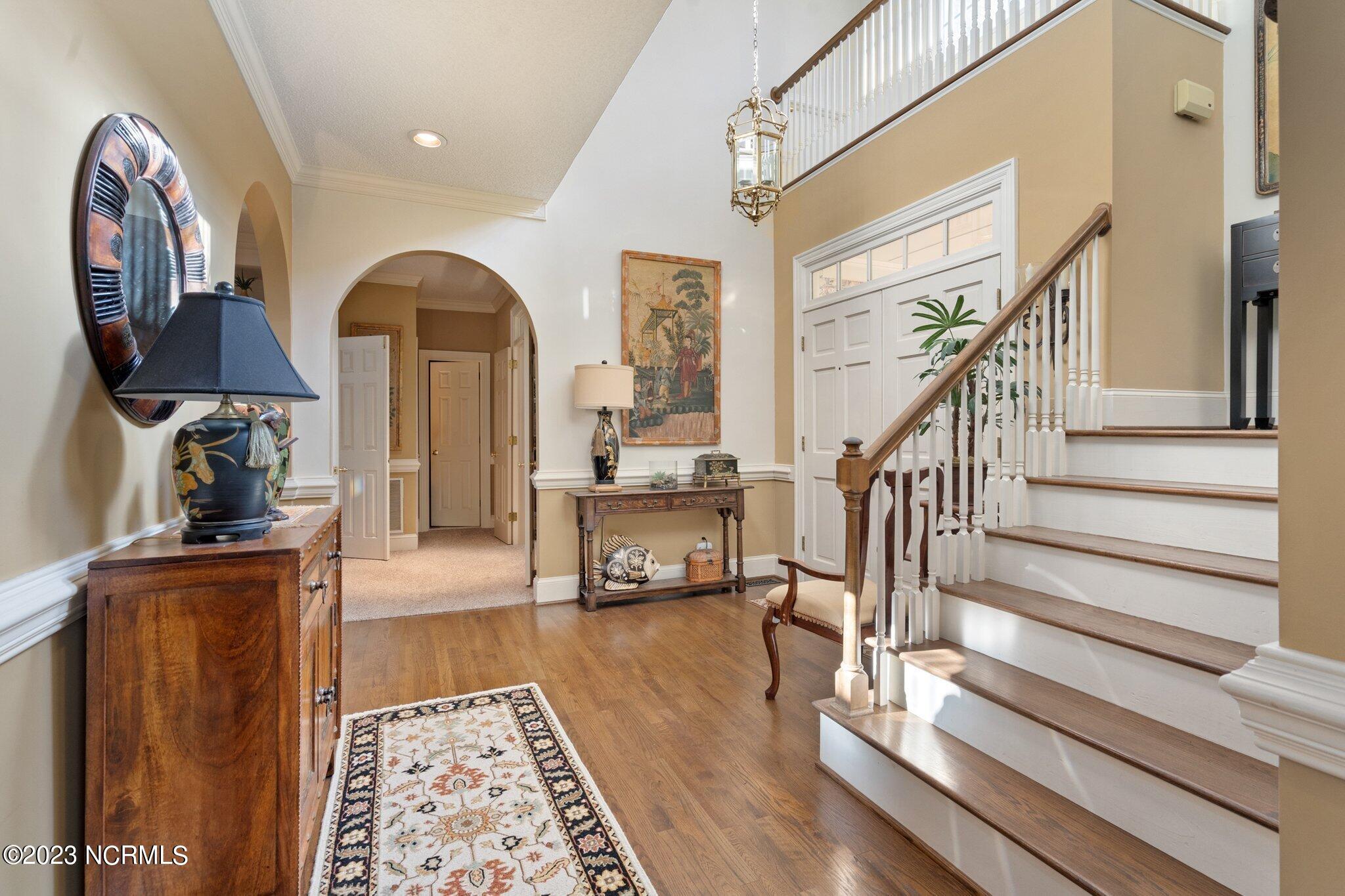 1100 Royal Ridge Drive