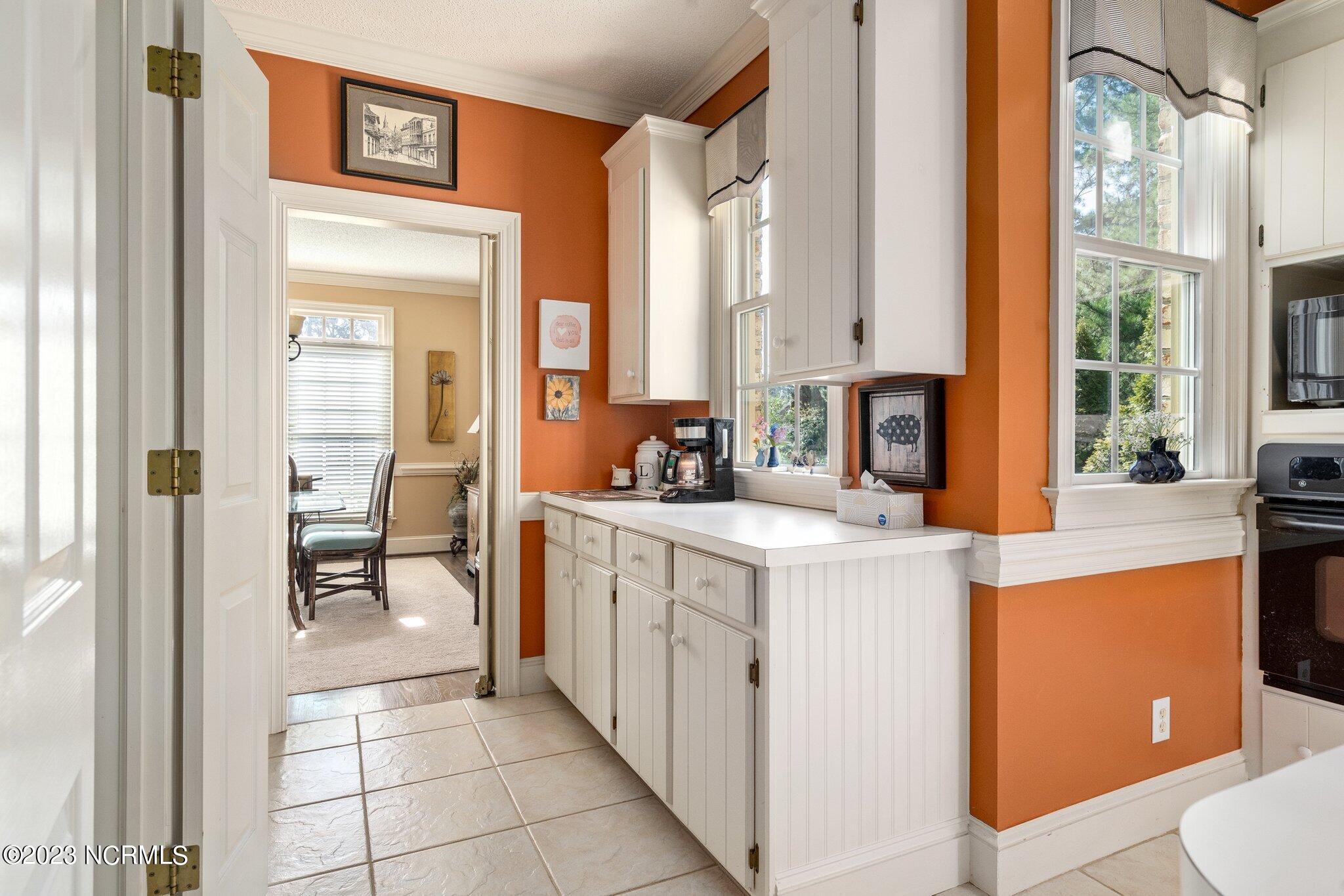 1100 Royal Ridge Drive