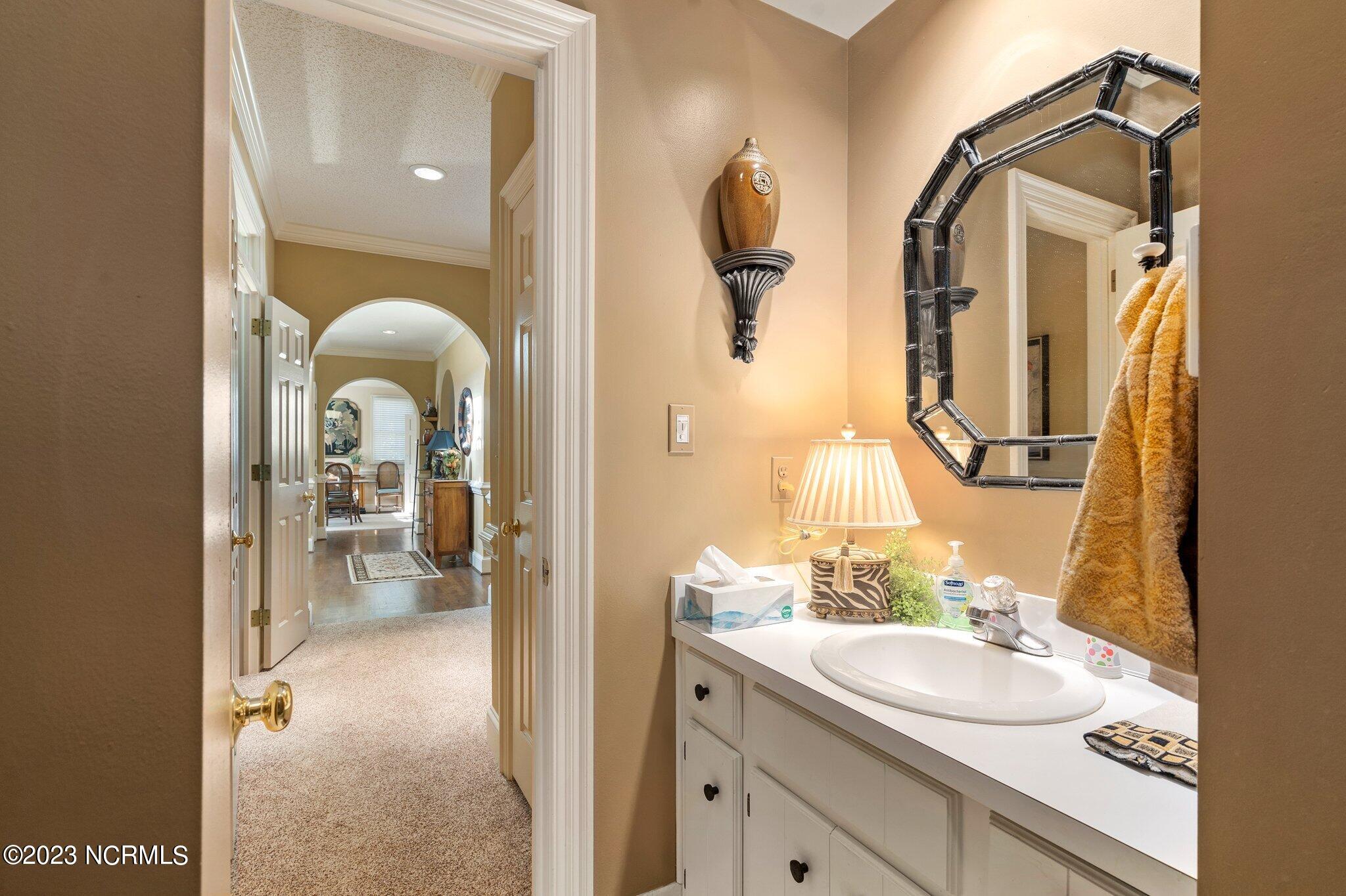 1100 Royal Ridge Drive