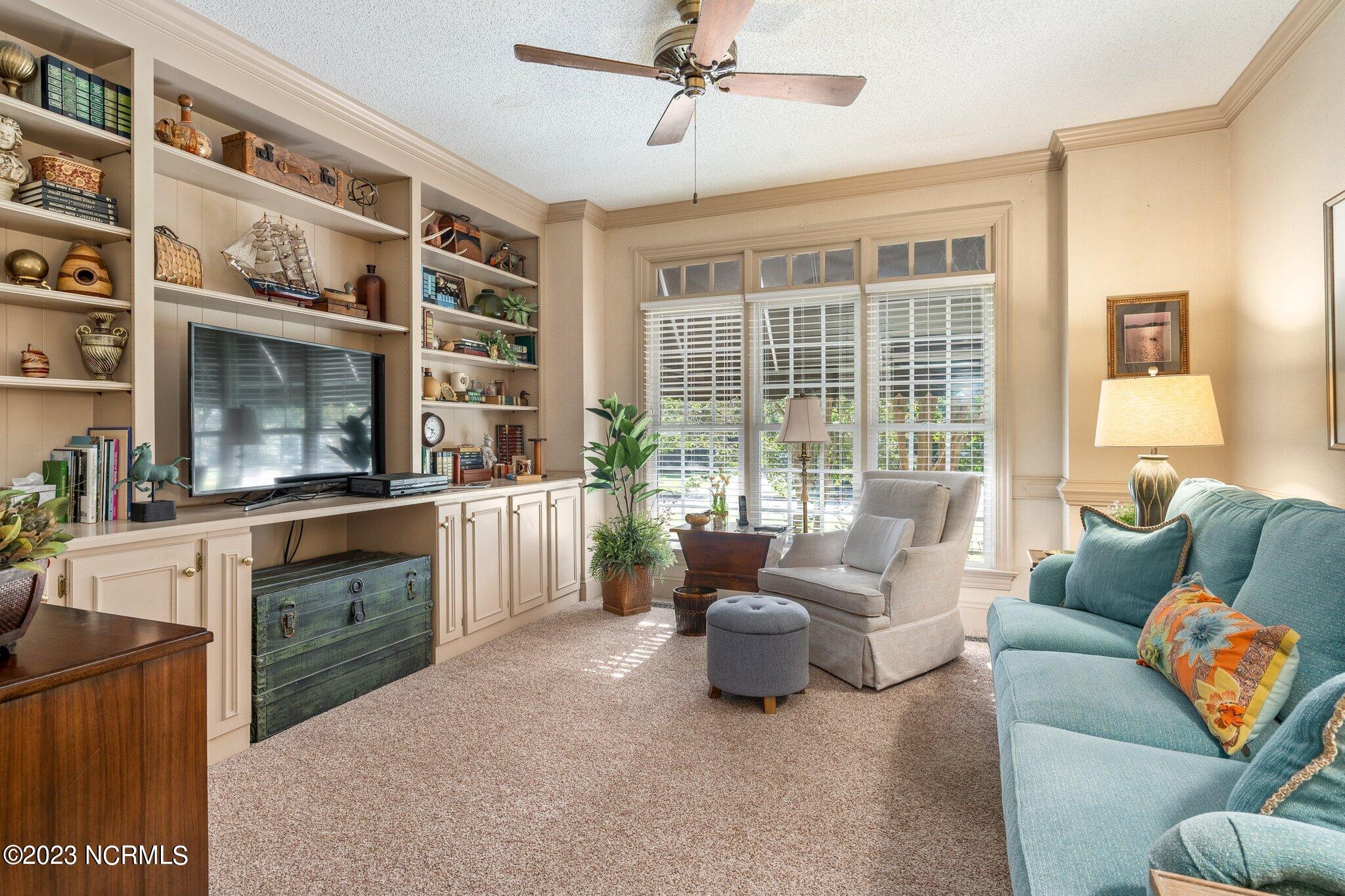 1100 Royal Ridge Drive