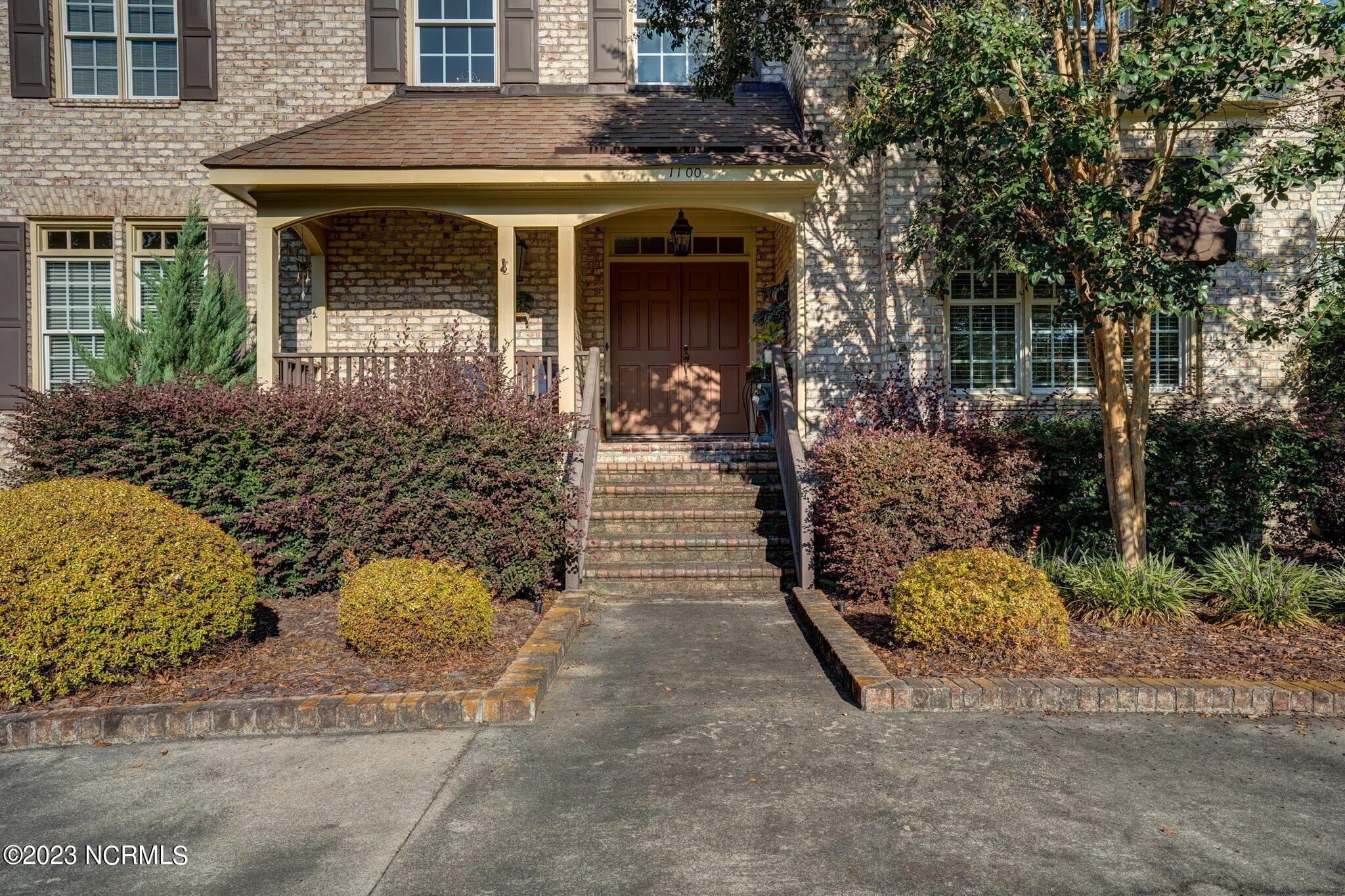 1100 Royal Ridge Drive