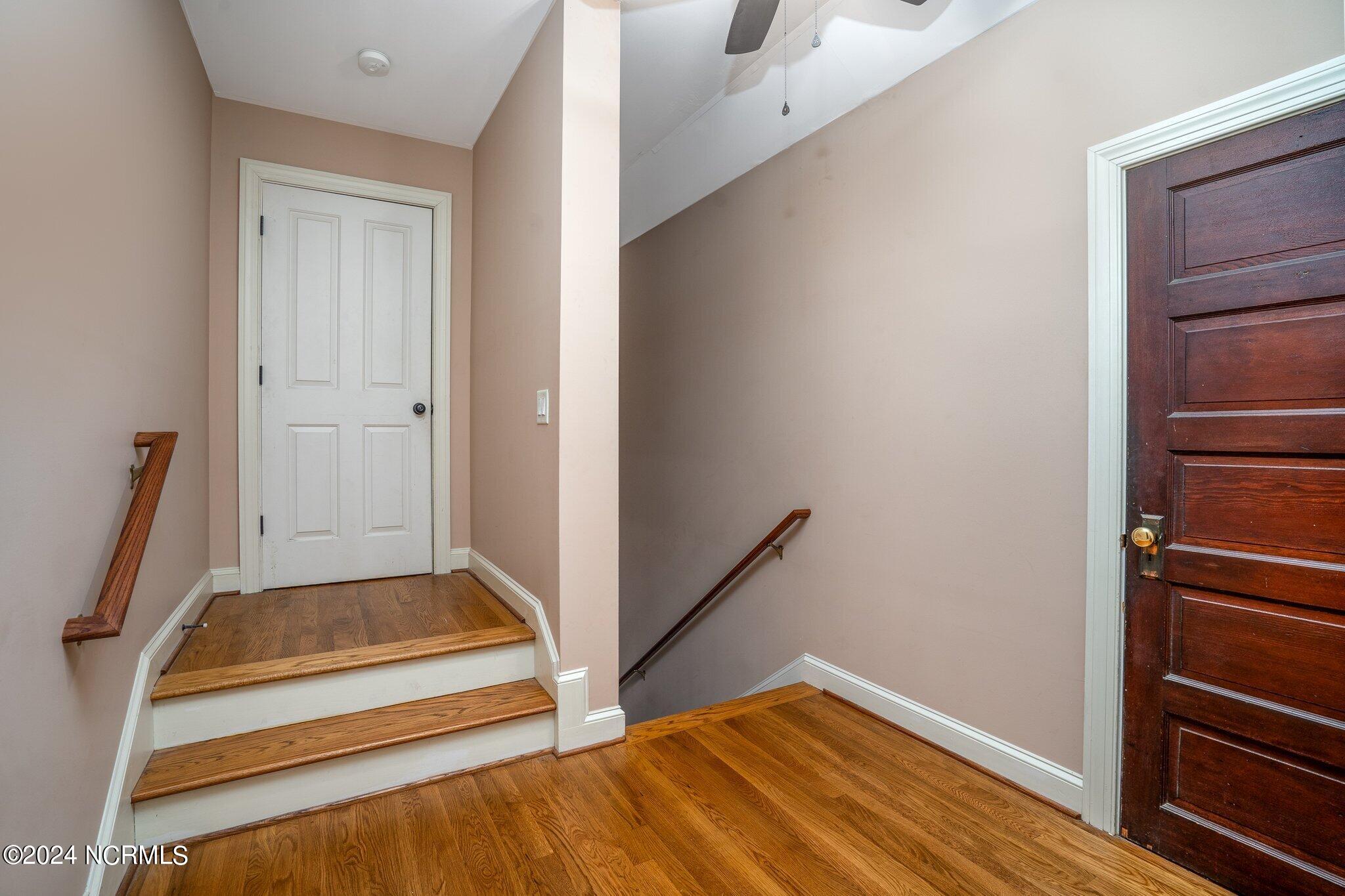 7368 Huddlestone Road