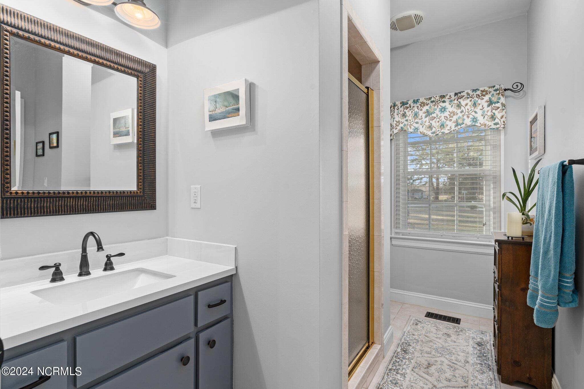 7368 Huddlestone Road