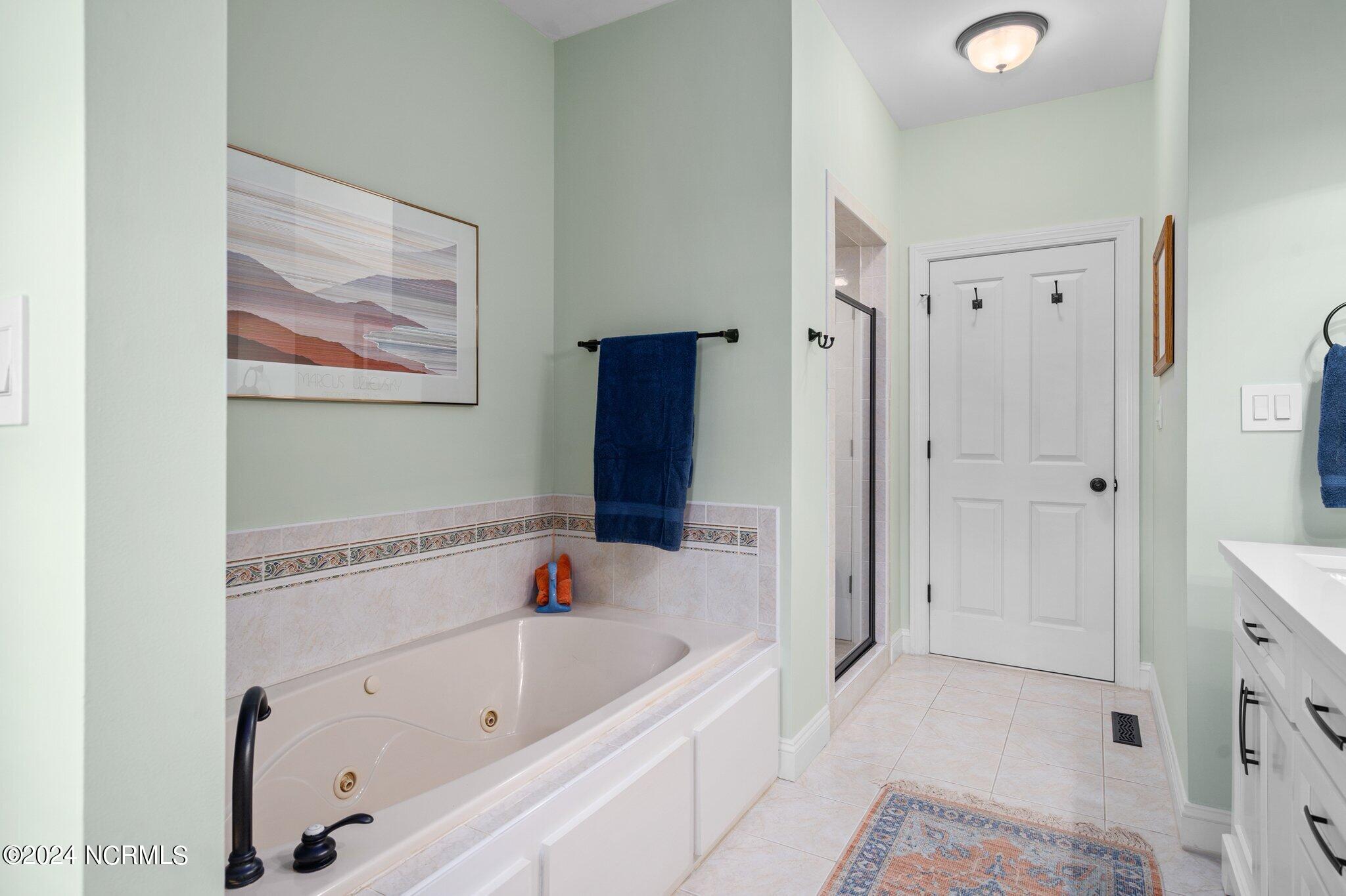 7368 Huddlestone Road