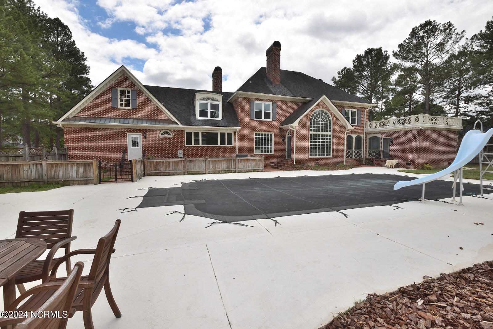 101 Royal Ridge Court