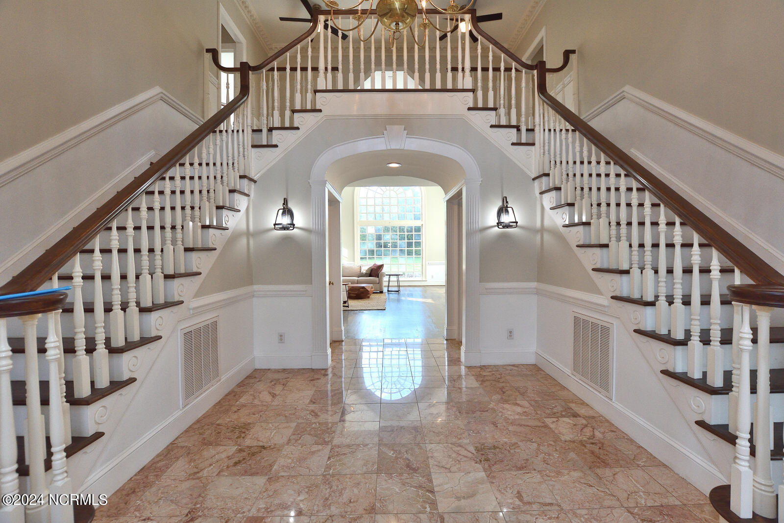 101 Royal Ridge Court