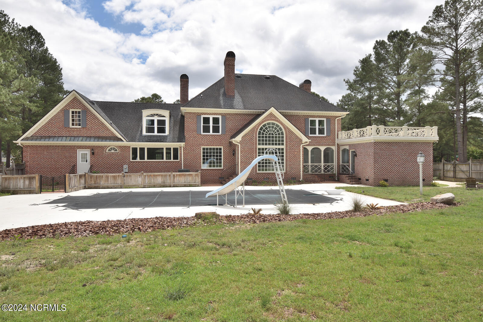 101 Royal Ridge Court