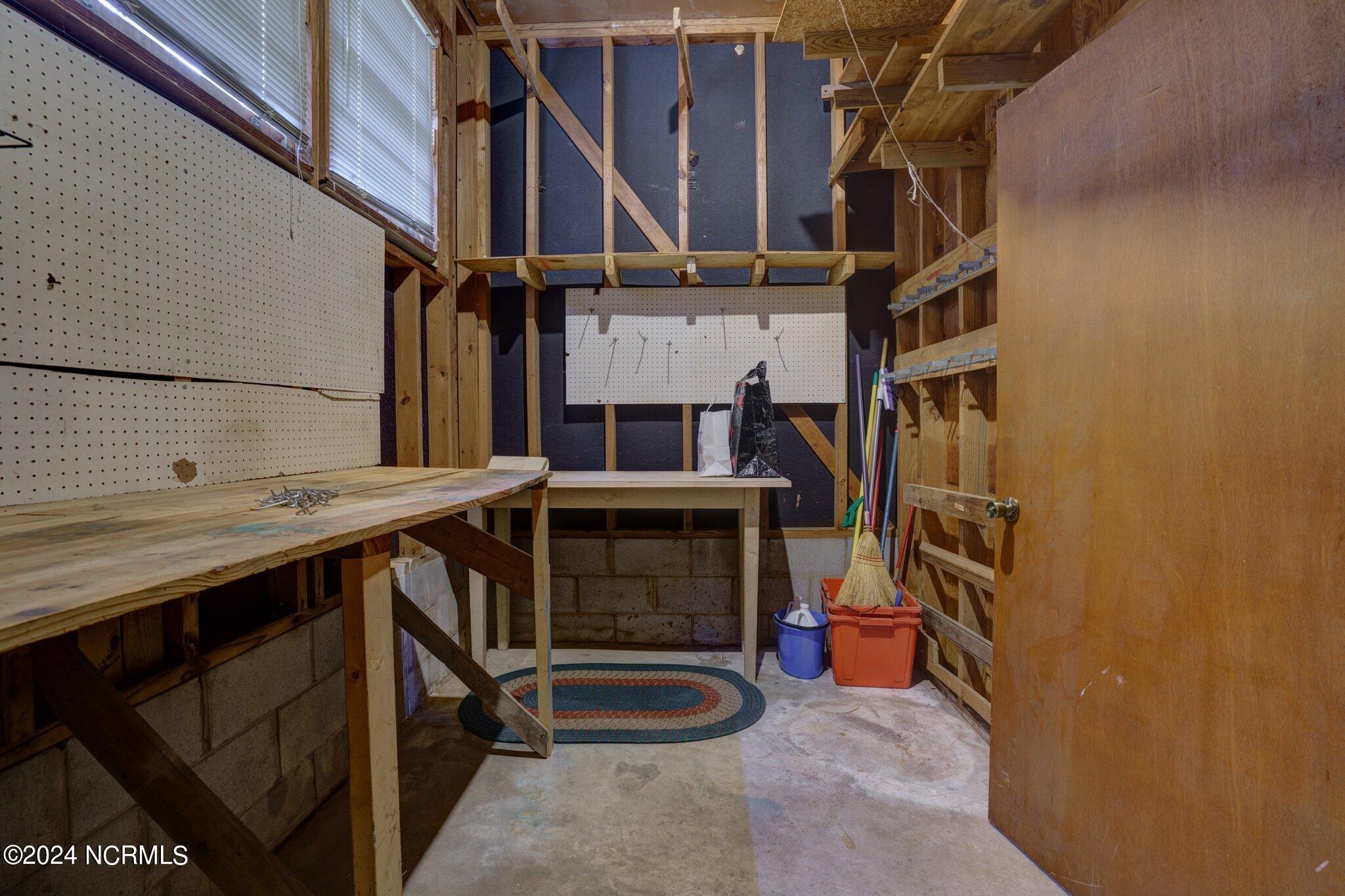 3401 Winstead Road