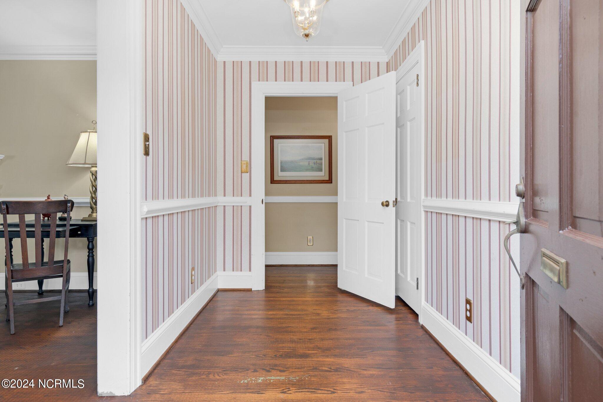 1014 Lafayette Avenue