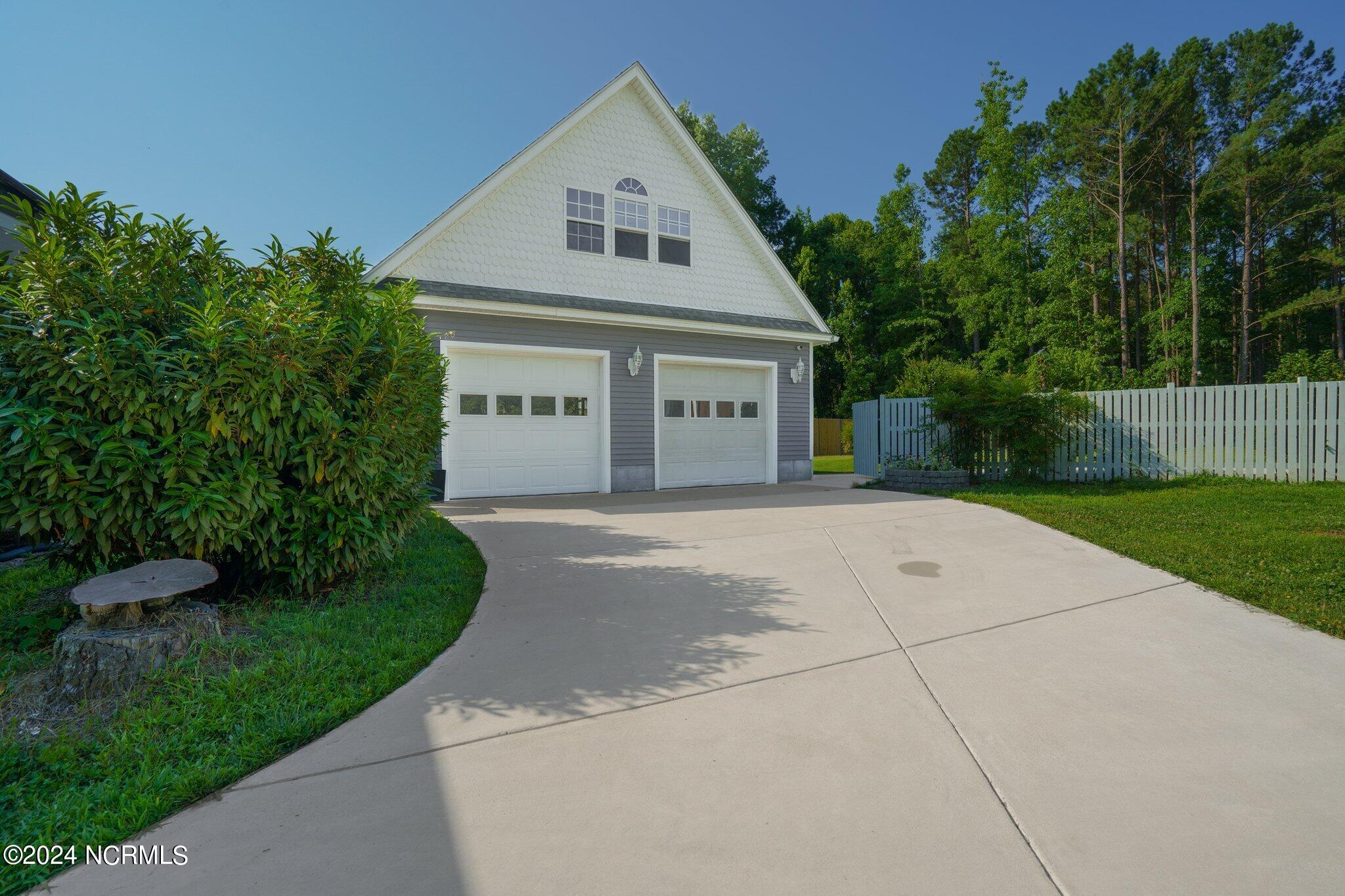 2667 Reges Store Road