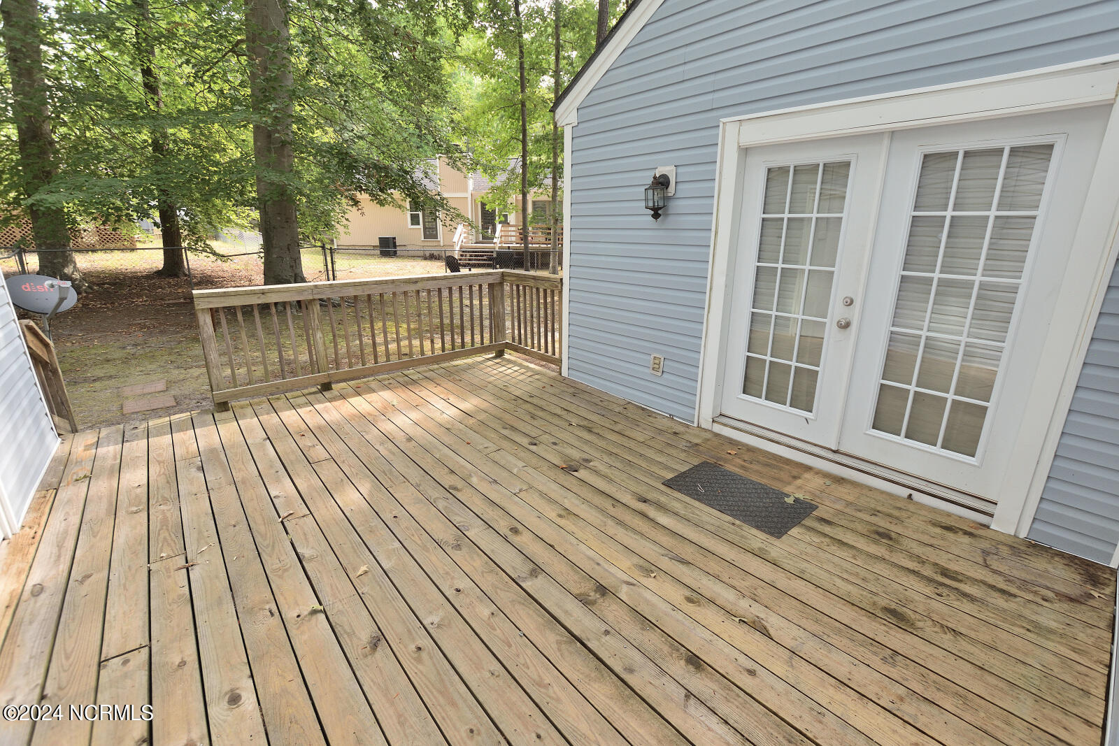 1204 Roundtree Drive